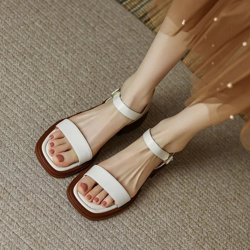 Naomi | Sandals