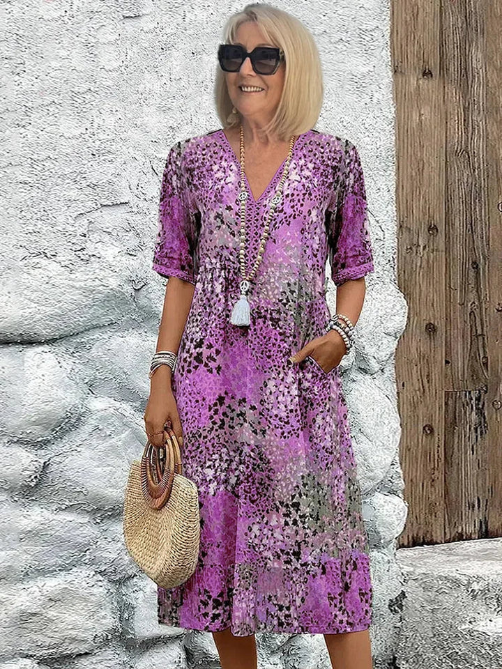 Lina™ | Lightweight Dress with V-Neck